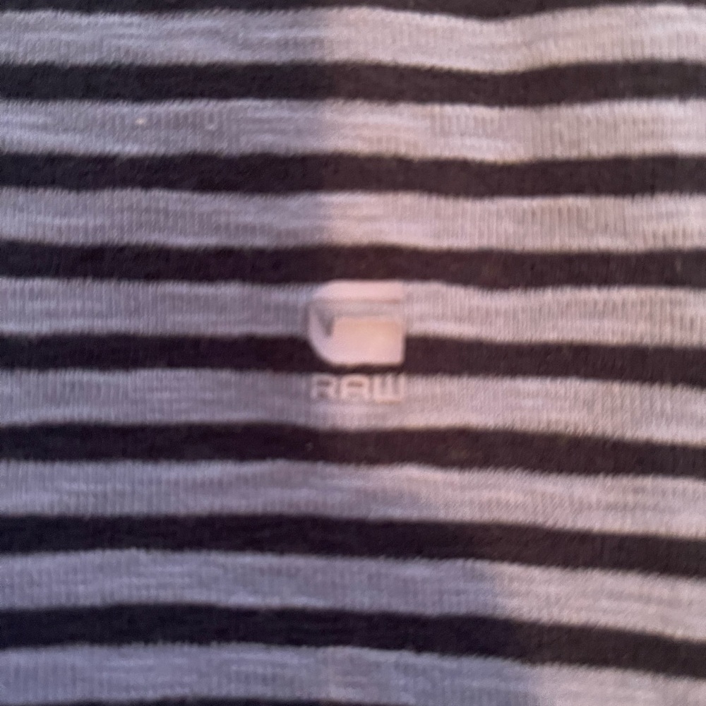 G star woman top . Size xs but fits like a small . Has stretch ! - Picture 3 of 3